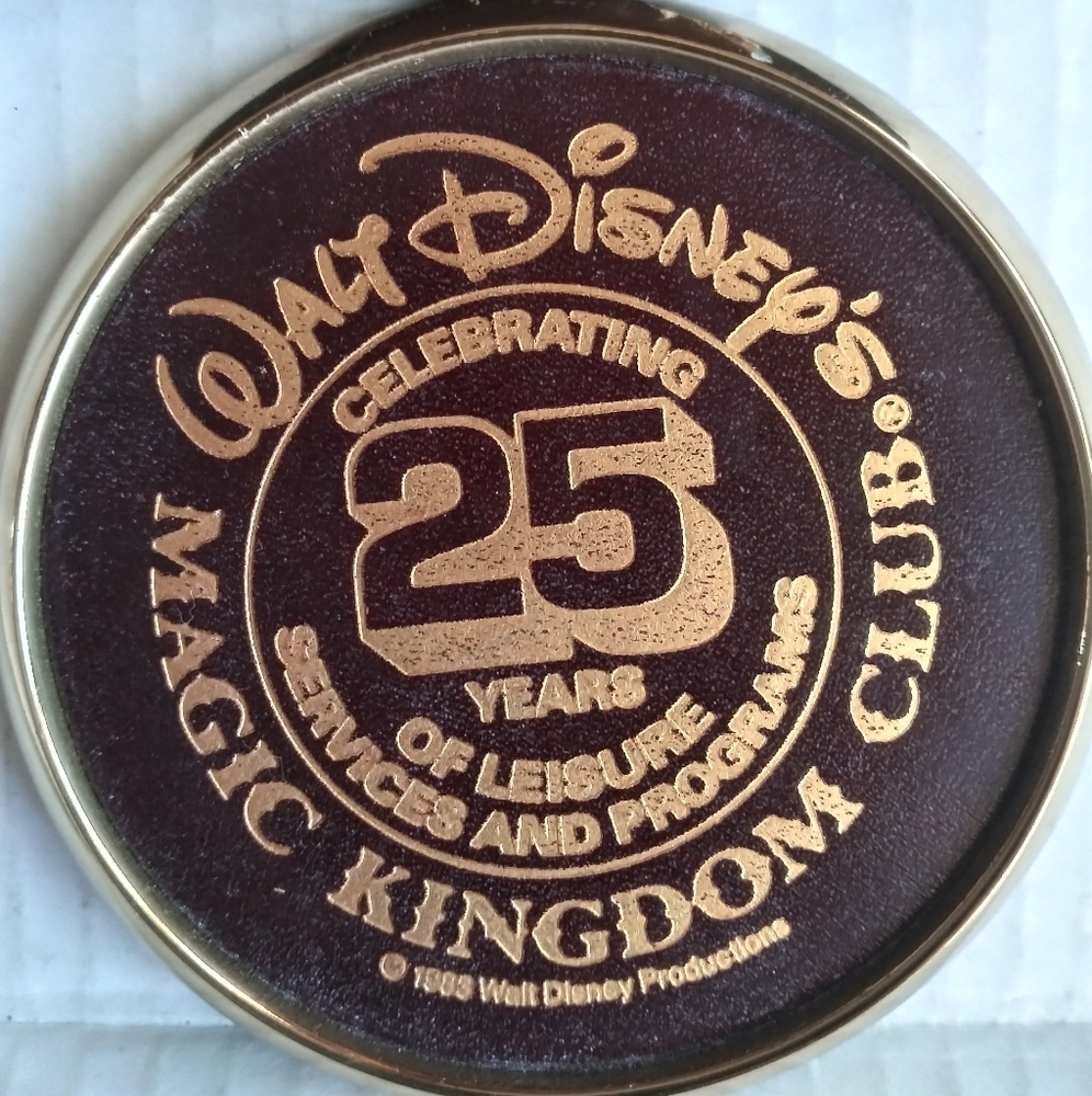 Walt Disney's Magic Kingdom Club 25 years Brass Coaster 1983 with Box and Note